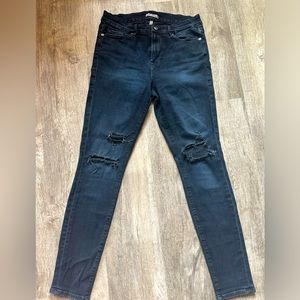 Good American women’s jeans size 29